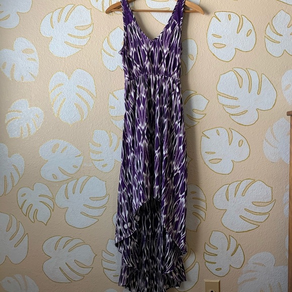 Express | Sleeveless High Low Cut Out Dress - Picture 2 of 9